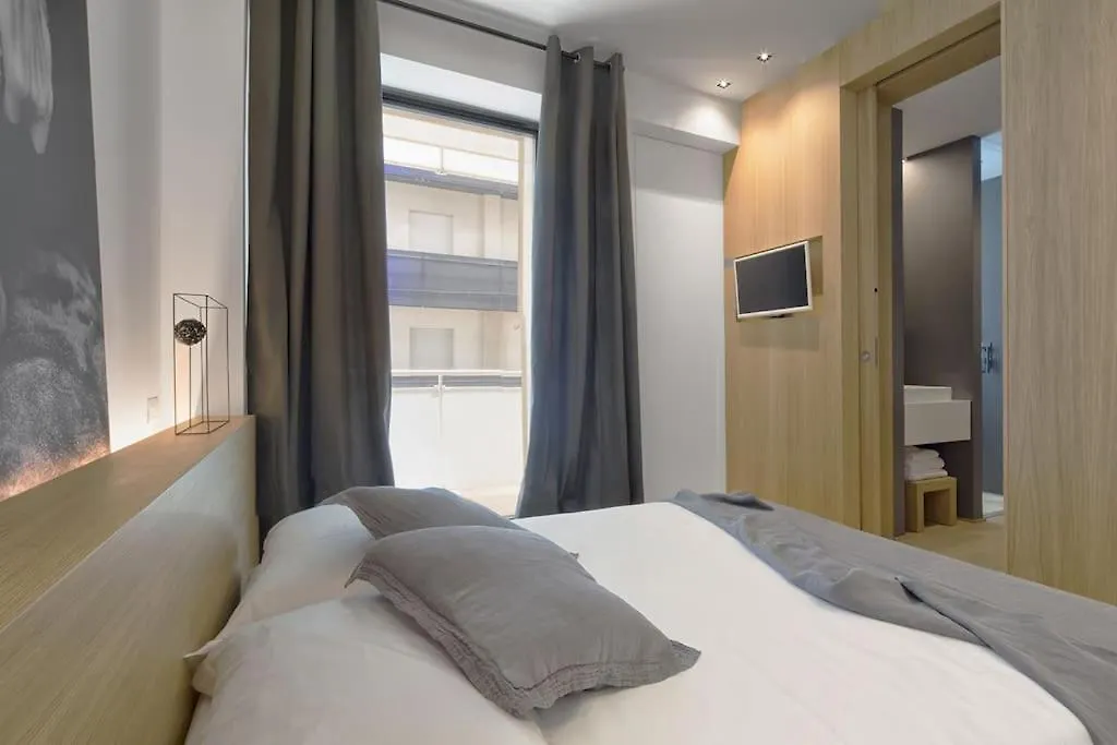 Luxury Suites Collection- Velvet Rimini 0*,